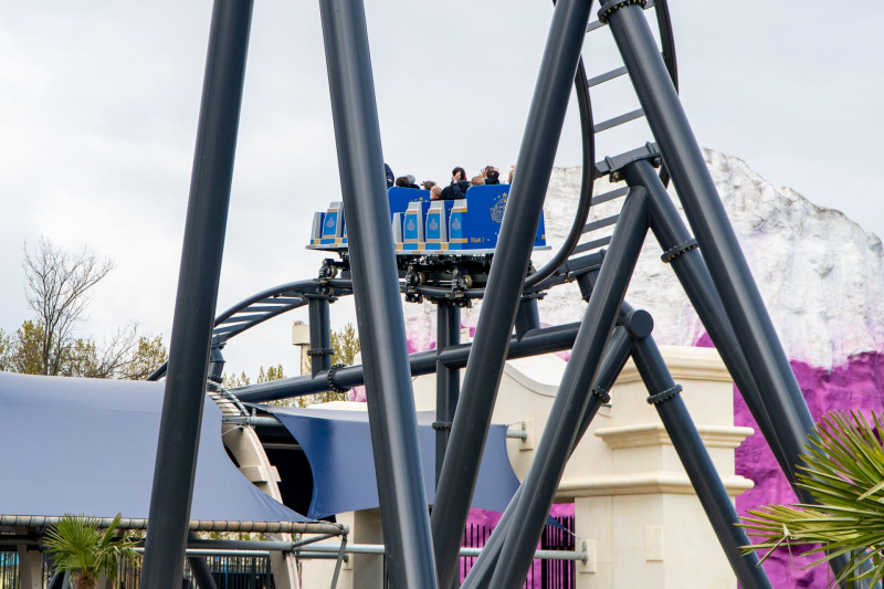Studio Tour • Intamin Multidimensional Coaster