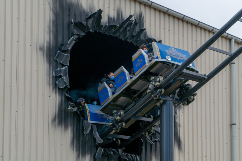 Studio Tour • Intamin Multidimensional Coaster