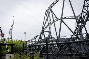 Star Trek Operation Enterprise • Mack Rides Mega Coaster