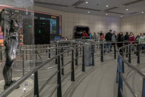 Star Trek Operation Enterprise • Mack Rides Mega Coaster