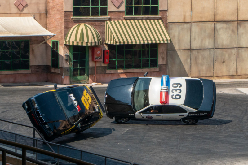 Loca Academia de Policia • Stunt Show at Parque Warner