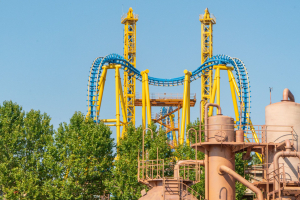 Stuntfall • Vekoma Giant Inverted Boomerang • Parque Warner