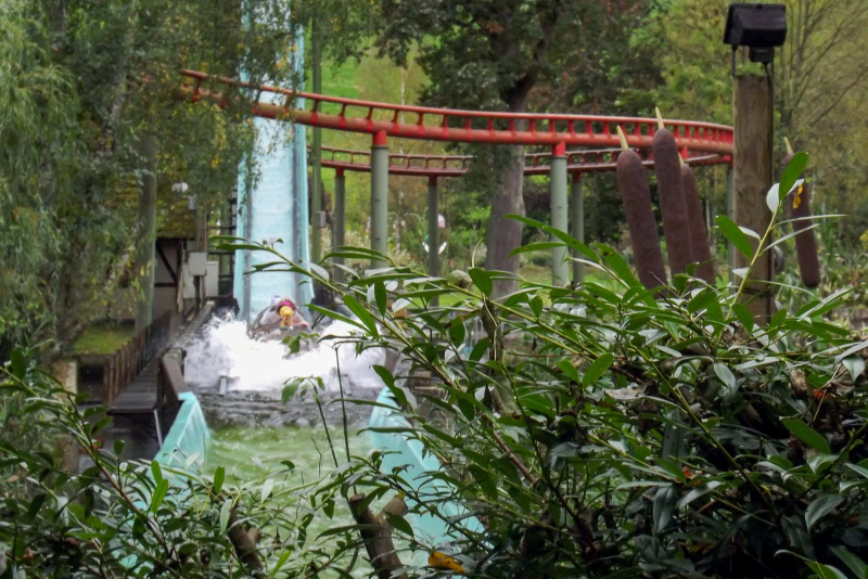 Maya Splash • Mack Rides Log Flume