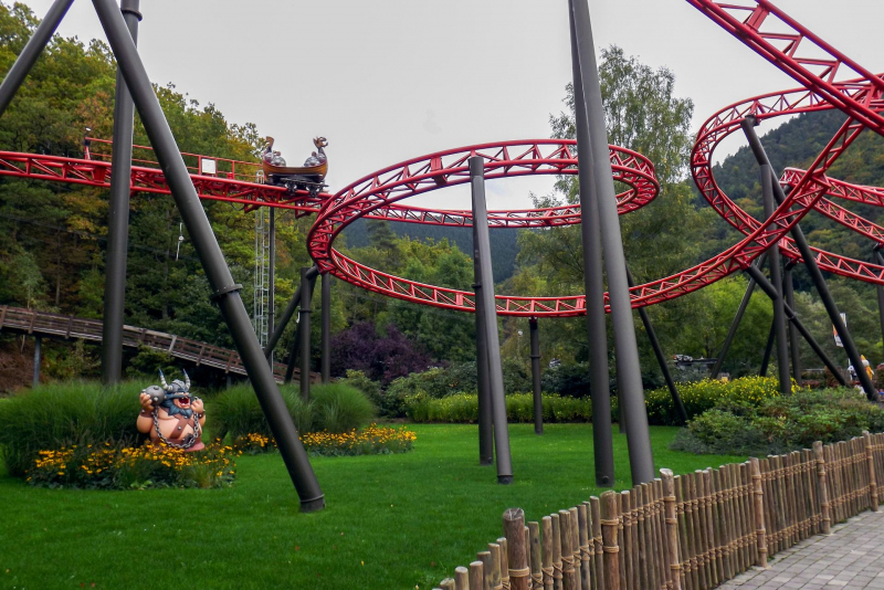 Vicky The Ride • Gerstlauer Spinning Coaster