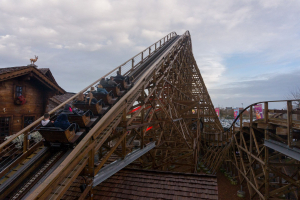 Heidi The Ride • GCI Wooden Coaster