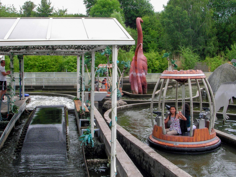 Wasserschlacht • Mack Rides Splash Battle
