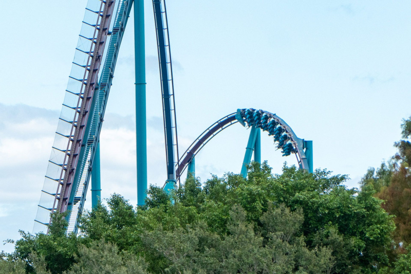 Mako • B&M Hyper Coaster