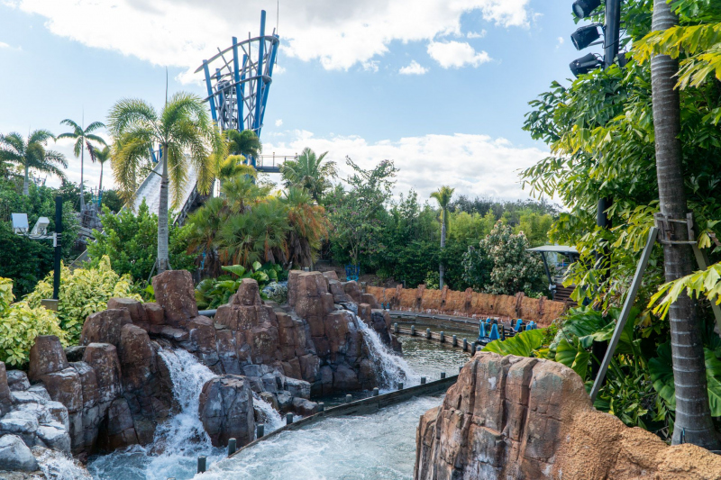Infinity Falls • Intamin Rapids Ride