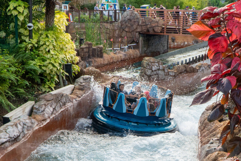 Infinity Falls • Intamin Rapids Ride