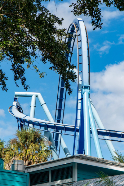 Manta • B&M Flying Coaster