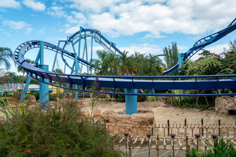 Manta • B&M Flying Coaster