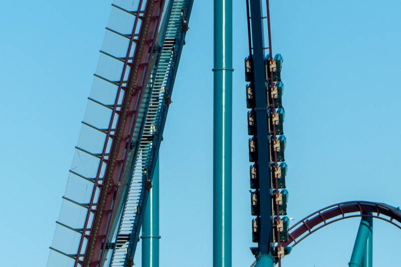 Mako • B&M Hyper Coaster