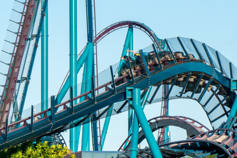 Mako • B&M Hyper Coaster