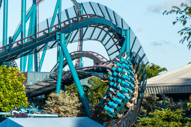 Mako • B&M Hyper Coaster