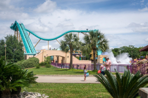 Journey to Atlantis • Mack Rides Super Splash