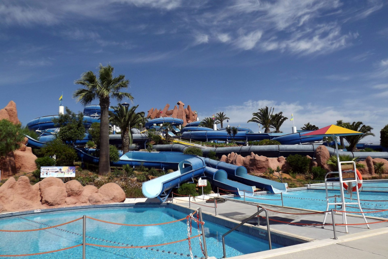 Slide & Splash