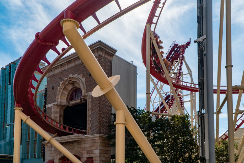 Hollywood Rip, Ride, Rockit • Maurer X-Car Coaster
