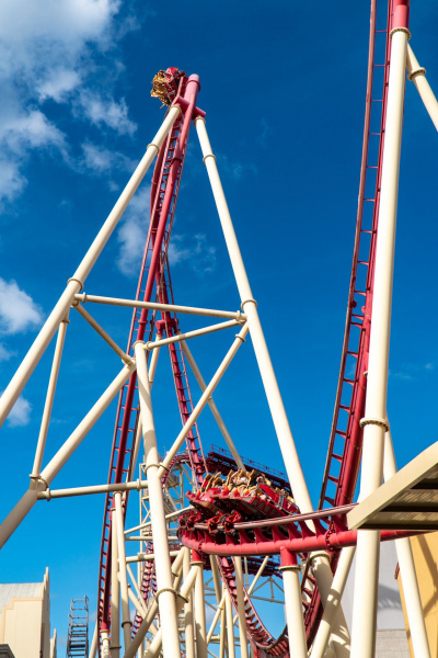Hollywood Rip, Ride, Rockit • Maurer X-Car Coaster
