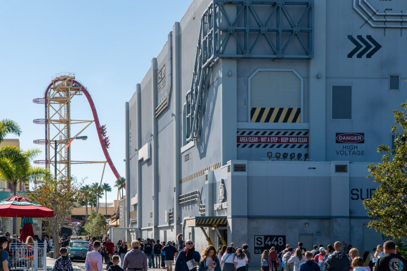 Hollywood Rip, Ride, Rockit • Maurer X-Car Coaster