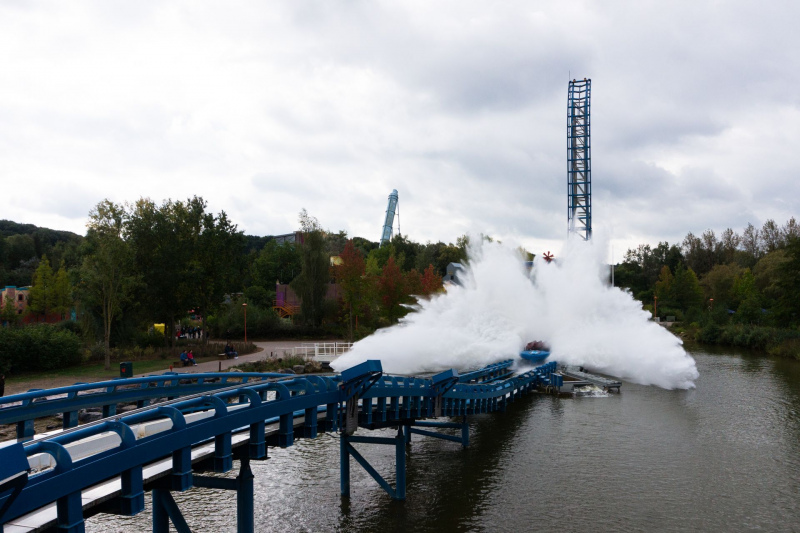 Pulsar • Mack Rides Power Splash