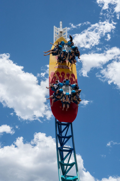 Surfrider • Intamin Half Pipe
