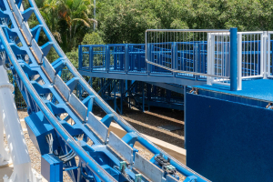 Surfrider • Intamin Half Pipe