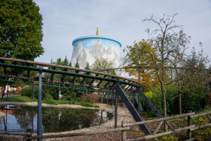Achterbahn • Zamperla Powered Coaster