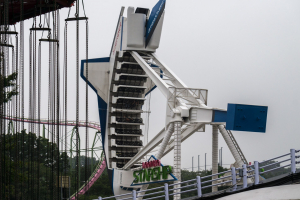 Looping Starship