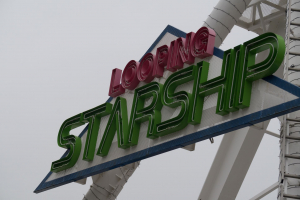 Looping Starship
